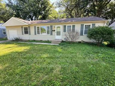 Main picture of 5911 Farley Ave