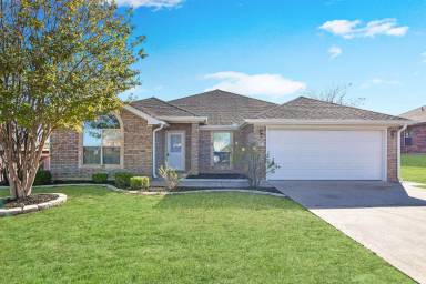Main picture of 4202 Maid Marian Cir