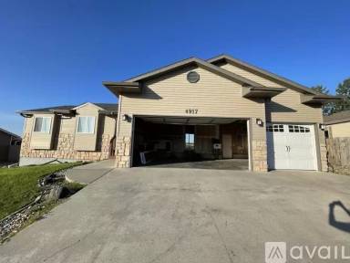 Main picture of 4917 Southpointe Dr