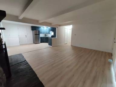 Main picture of 1049 W Emma Ave