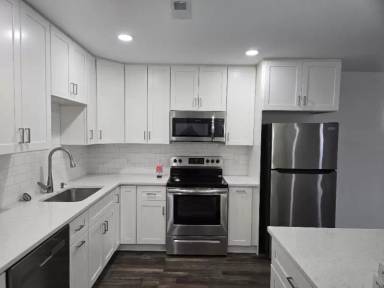 Main picture of 2194 Central Ave