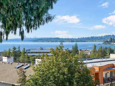 Main picture of 11809 100th Ave NE