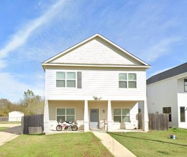 Main picture of 3512 S 4th St