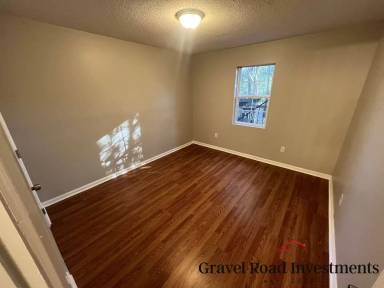 Main picture of 815 41st Ave E