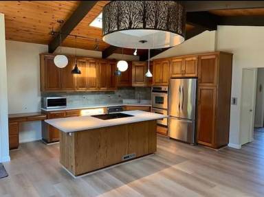 Main picture of 621 Park Way