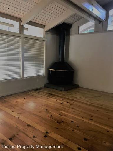 Main picture of 940 Harold Dr