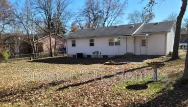 Main picture of 13 Griffin Dr