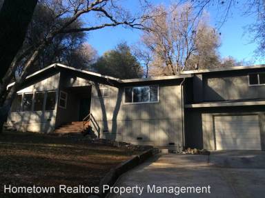 Main picture of 750 Lester Ln