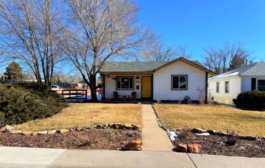 Main picture of 2890 Gray St