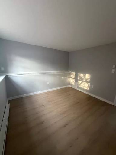 Main picture of 80 Dubuque St
