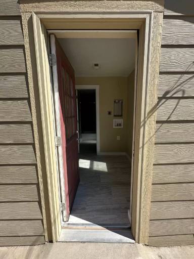 Main picture of 512 N 2nd St