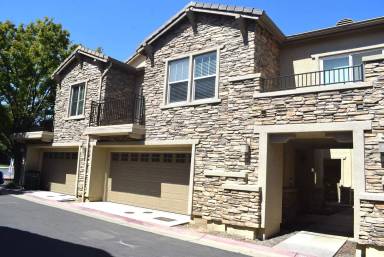 Main picture of Hampton Village