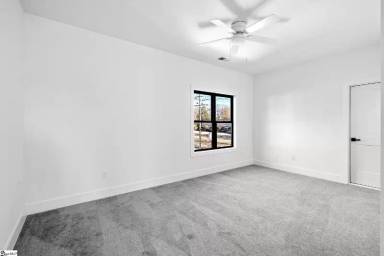 Main picture of 1004 Green Ave