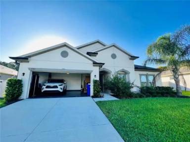 Main picture of 1785 Chatsworth Cir