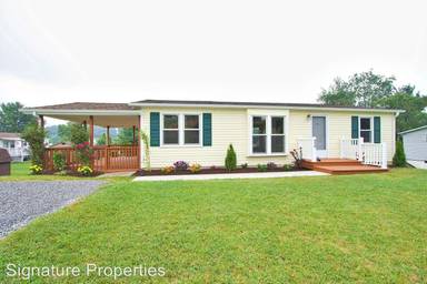 Main picture of 950 Beaver Dr