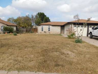 Main picture of 105 Siesta Cir