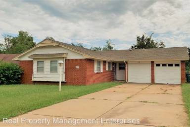 Main picture of 4704 Spiva Dr