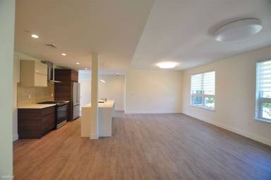 Main picture of 40 Fisher Ave
