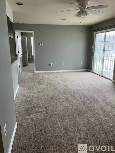 Main picture of 302 Grosvenor Ln