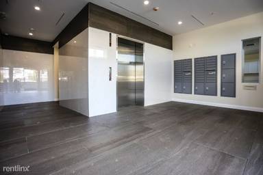 Main picture of 7140 La Tijera Blvd