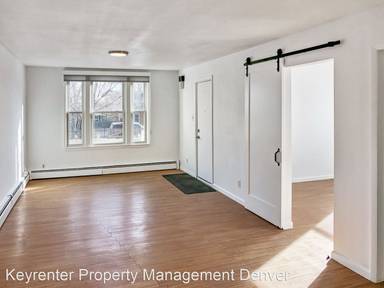 Main picture of 4631 N Clay St