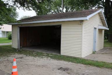 Main picture of 1911 Delmar St