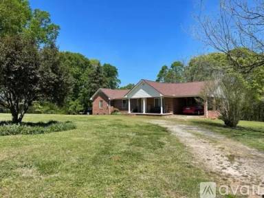 Main picture of 260 Smith Dairy Rd