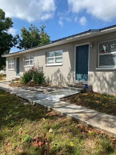 Main picture of 616 W Jackson Ave