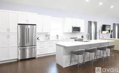 Main picture of 1673 Fairway Hill Dr SE