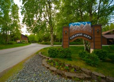 Main picture of 4731 Mills Dr