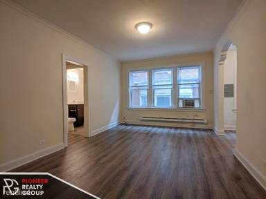 Main picture of 2936 W Palmer St