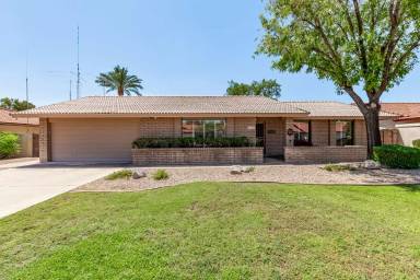 Main picture of 2637 E Sierra St