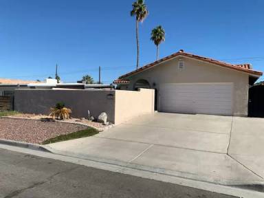 Main picture of 52400 Avenida Vallejo