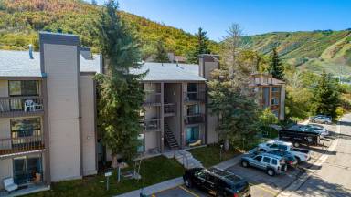 Main picture of 1660 Upper Ironhorse Loop