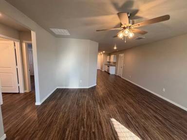 Main picture of 3419 Tiffin Ave