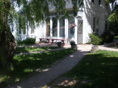 Main picture of 590 Sawmill Rd