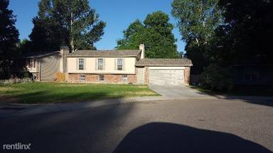 Main picture of 2330 Wapiti Rd