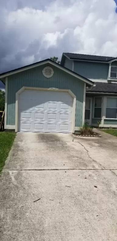 Main picture of 8346 Newgate Cir W