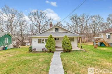 Main picture of 109 Republic Ave