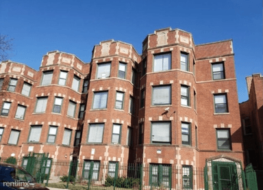 Main picture of 6901-17 S Paxton Ave & 2211-17 E 69th St
