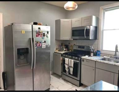 Main picture of 252 4th St