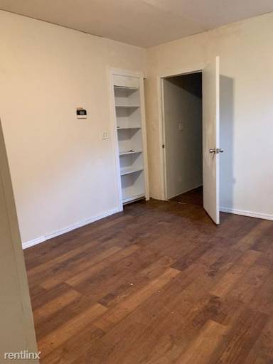 Main picture of 253 Davis Ave