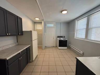 Main picture of 8348 S Maryland Ave