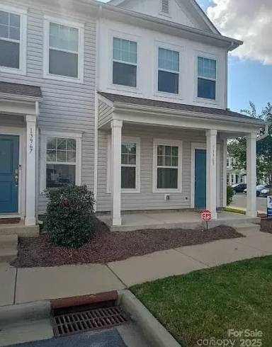 Main picture of 13969 Clayborn St