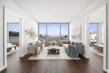 Main picture of 700 Harbor Blvd