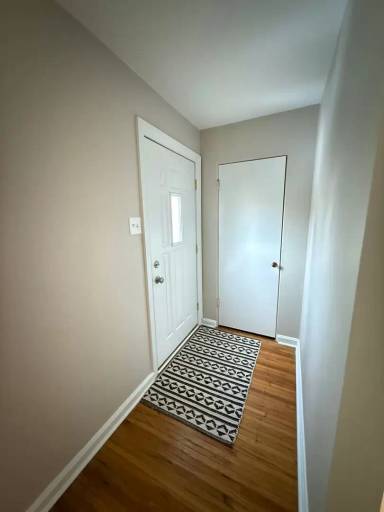 Main picture of 7128 Yates St