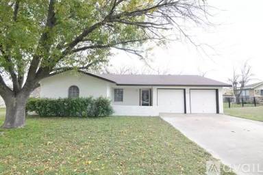 Main picture of 206 Orchid Dr