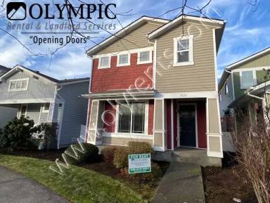 Main picture of 7616 Rushmore Ave NE