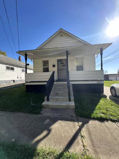 Main picture of 7516 Bancroft Ave
