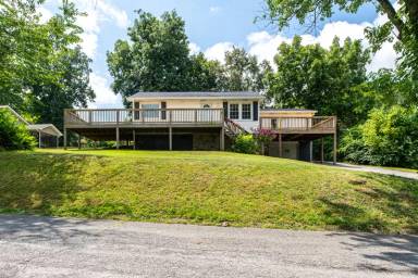 Main picture of 1314 Goldleaf St